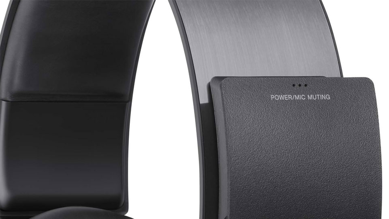 Illustration for article titled The PS3's New Headphones Look Awesome